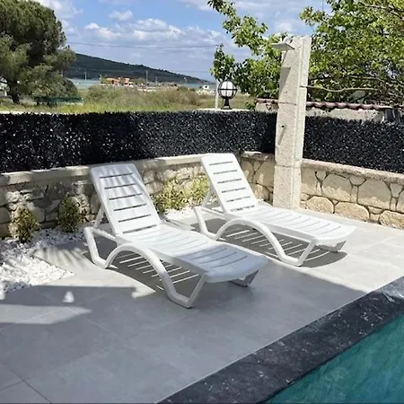 Villa Cesme-muestakil Oezel Havuzlu 4 Arti 1 Cesme
